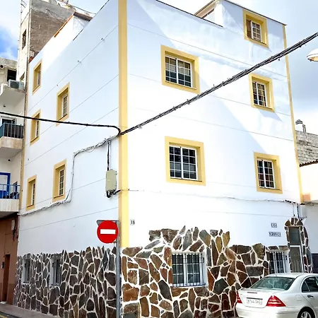 Casa Veronica 1 Planta Baja Апартаменты Арона